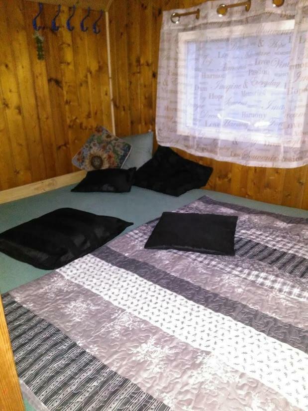 Maringotka Ticha Luxury tent Dvur Kralove nad Labem